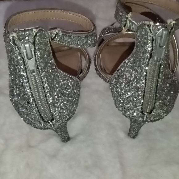 Betsey Johnson Heels - Picture 5 of 8